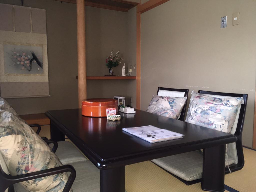 Breezbay Hotel & Resort Gero Bagian luar foto